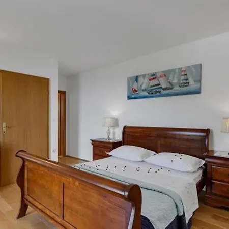 Villa Vanela Holiday home