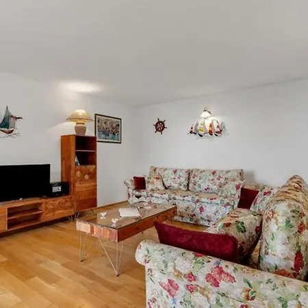 Holiday home Villa Vanela Tucepi